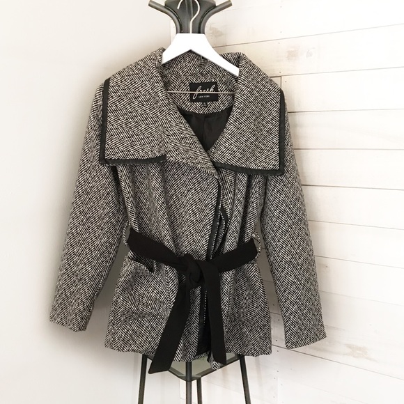 Fresh New York Jackets & Blazers - Fresh New York Women’s Wool Blend Belted Coat M